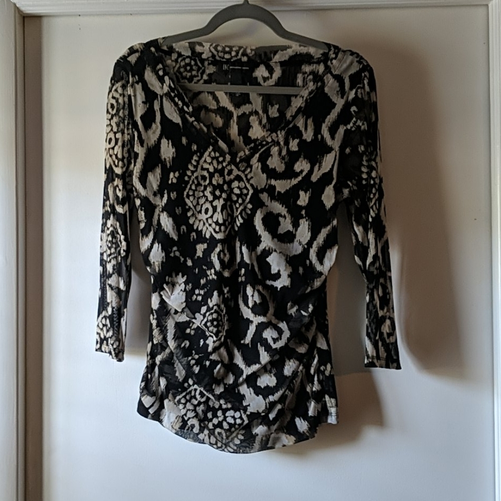 INC Nylon blouse, rouched sides. 3/4 length sleeve